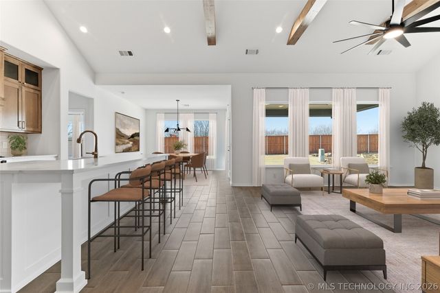 4924 N Walnut Avenue, Broken Arrow, OK 74014