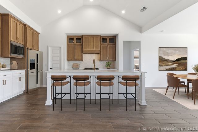 4924 N Walnut Avenue, Broken Arrow, OK 74014