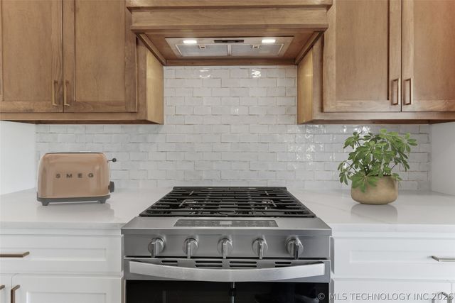 4924 N Walnut Avenue, Broken Arrow, OK 74014