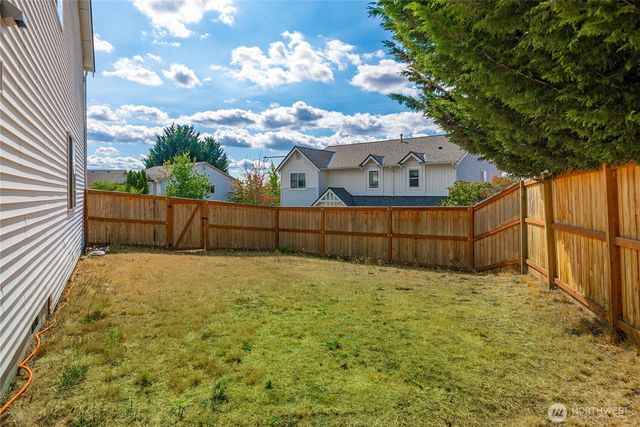 2203 28th Court SE, Auburn, WA 98002