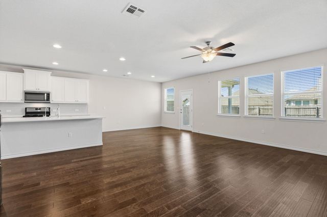 17228 Lathrop Ave, Pflugerville, TX 78660