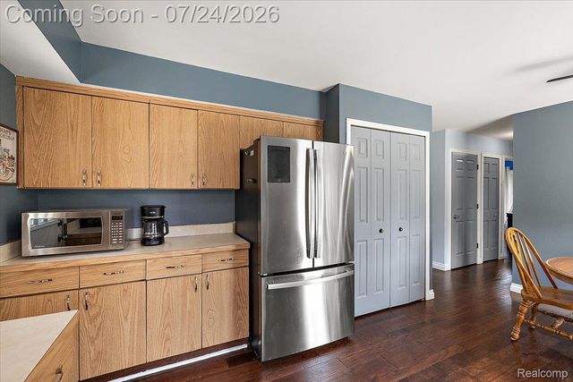 3365 Maybee Road, Orion Charter Township, MI 48359