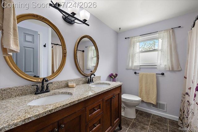 3365 Maybee Road, Orion Charter Township, MI 48359