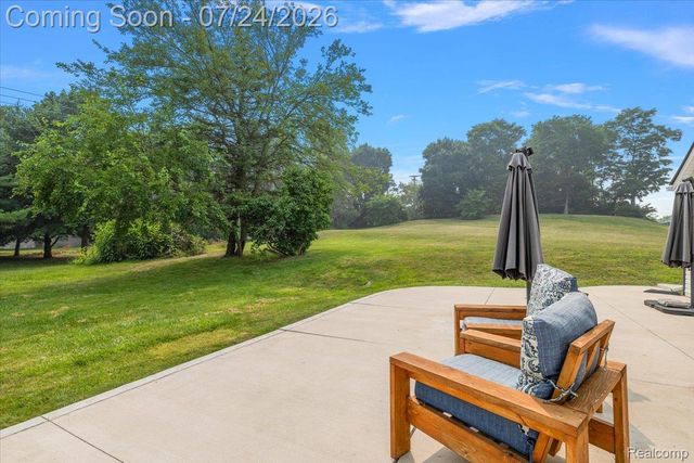 3365 Maybee Road, Orion Charter Township, MI 48359