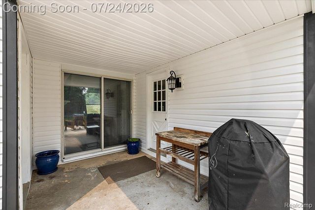 3365 Maybee Road, Orion Charter Township, MI 48359