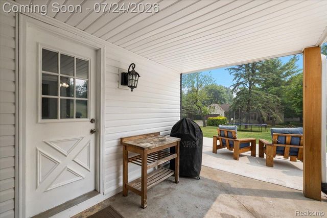 3365 Maybee Road, Orion Charter Township, MI 48359