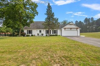 3365 Maybee Road, Orion Charter Township, MI 48359