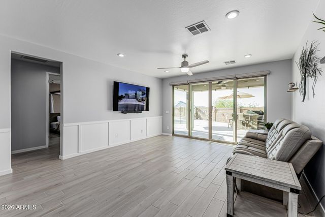 1656 E JOELLE Drive, Casa Grande, AZ 85122