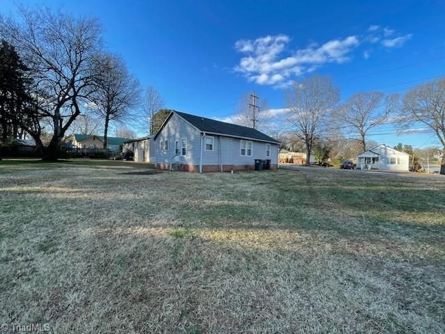 603 Oak Avenue, Lexington, NC 27292