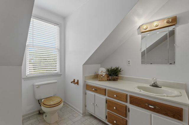 609 Knollwood Dr, La Vergne, TN 37086