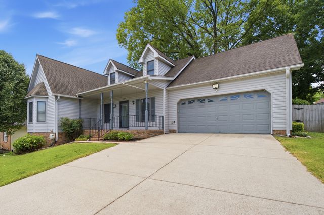 609 Knollwood Dr, La Vergne, TN 37086
