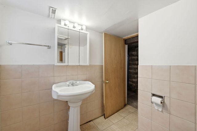 2308 N Kildare Avenue, Chicago, IL 60639