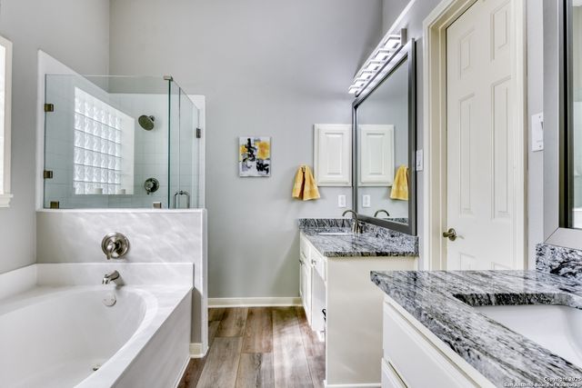 5302 Auburn Knoll, San Antonio, TX 78249