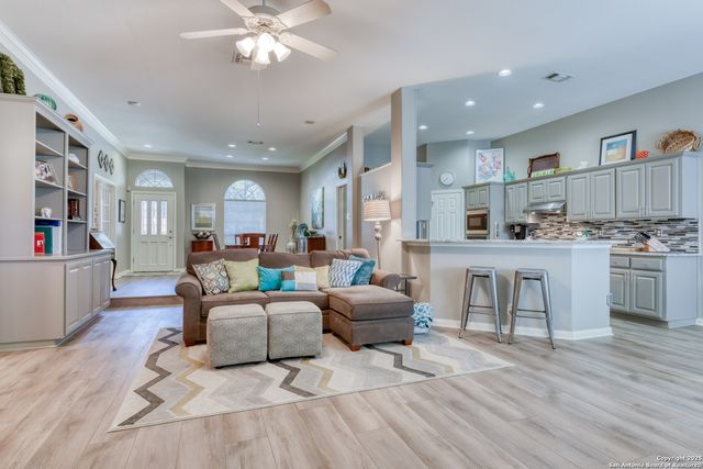 5302 Auburn Knoll, San Antonio, TX 78249