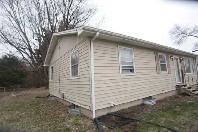 11206 22nd Street, Milan, IL 61264