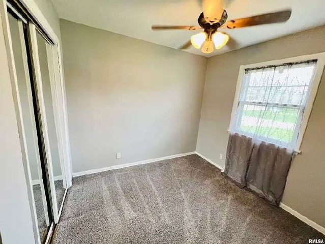 11206 22nd Street, Milan, IL 61264