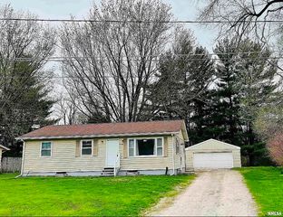 11206 22nd Street, Milan, IL 61264