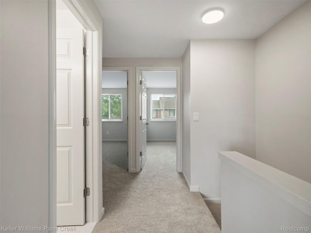 29448 El Dorado Plaza, Warren, MI 48088