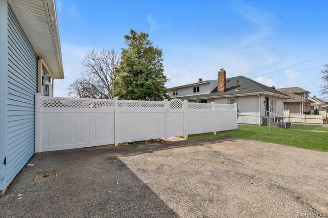 2900 Grand Avenue, Baldwin, NY 11510