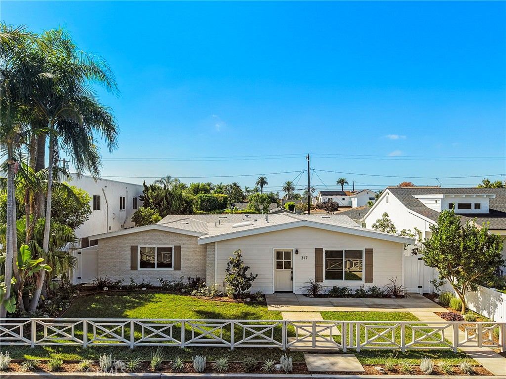 317 Walnut Street, Costa Mesa, CA 92627 — exterior