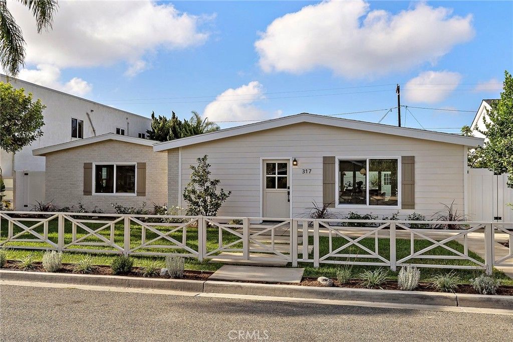 317 Walnut Street, Costa Mesa, CA 92627 — photo 3