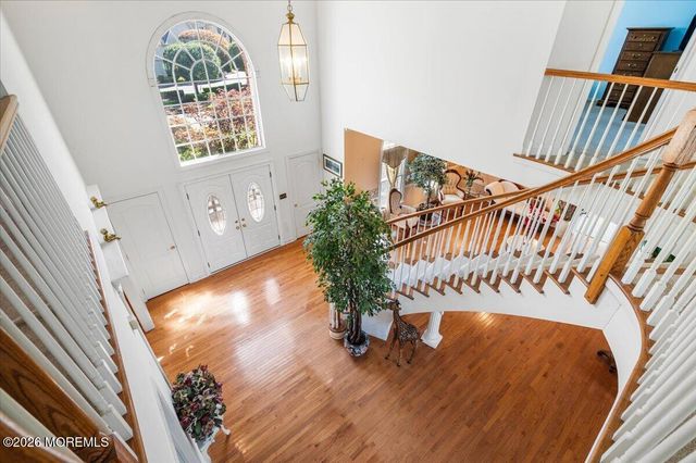10 Huxley Court, Marlboro, NJ 07746