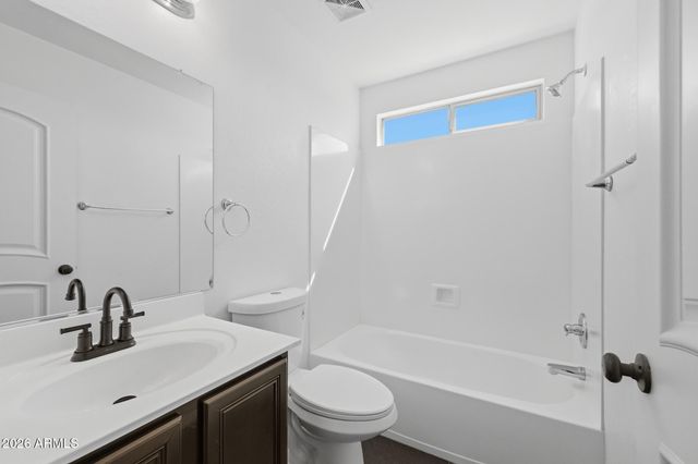 970 E CHRISTOPHER Street, San Tan Valley, AZ 85140