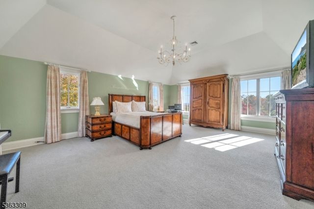 66 Charles Road, Bernardsville Boro, NJ 07924