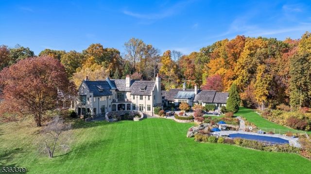 66 Charles Road, Bernardsville Boro, NJ 07924