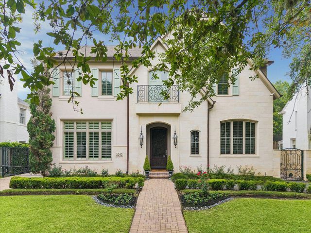 2242 Pelham Drive, Houston, TX 77019