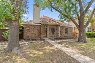 2148 Falcon Ridge Drive, Carrollton, TX 75010