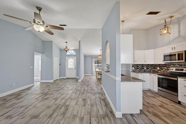 106 BURBANK DRIVE, Palm Coast, FL 32137