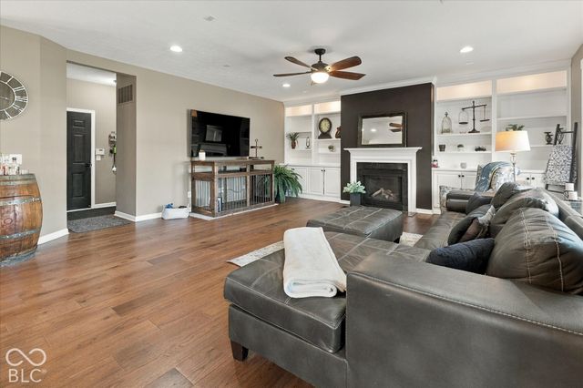 15356 Ackerley Drive, Fishers, IN 46040