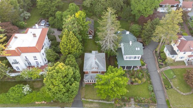 25 River Road, Nyack, NY 10960