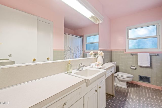3525 Hope Valley Road, Durham, NC 27707