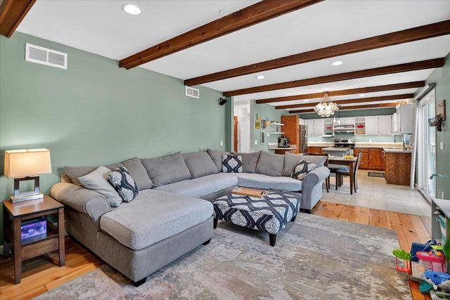 3494 Swansee Ridge, Sun Prairie, WI 53590