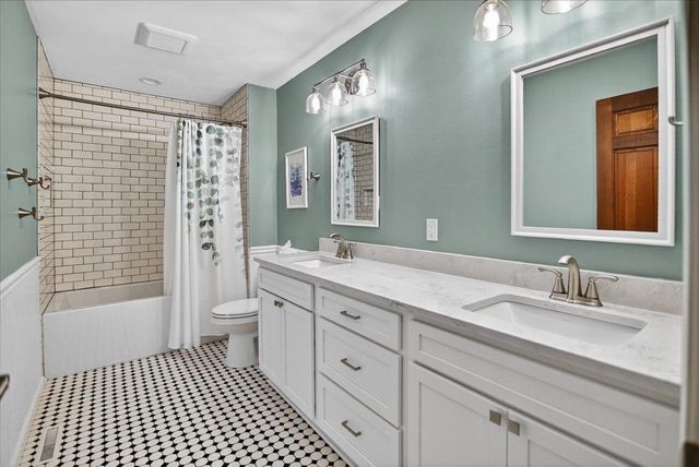 3494 Swansee Ridge, Sun Prairie, WI 53590