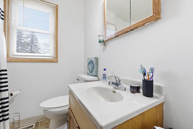 4005 14th AVENUE, Kenosha, WI 53140