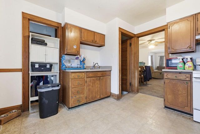 4005 14th AVENUE, Kenosha, WI 53140