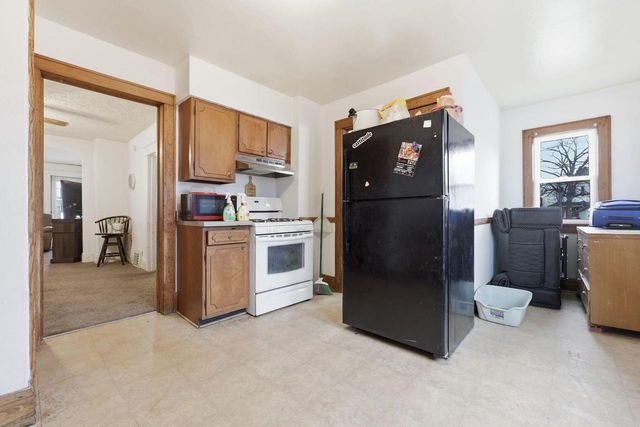 4005 14th AVENUE, Kenosha, WI 53140