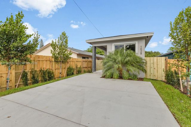 1028 NW 8th Ave, Fort Lauderdale, FL 33311