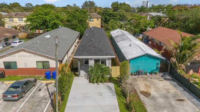 1028 NW 8th Ave, Fort Lauderdale, FL 33311