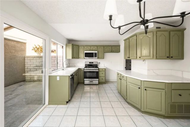 860 Windwood Drive, Walnut, CA 91789