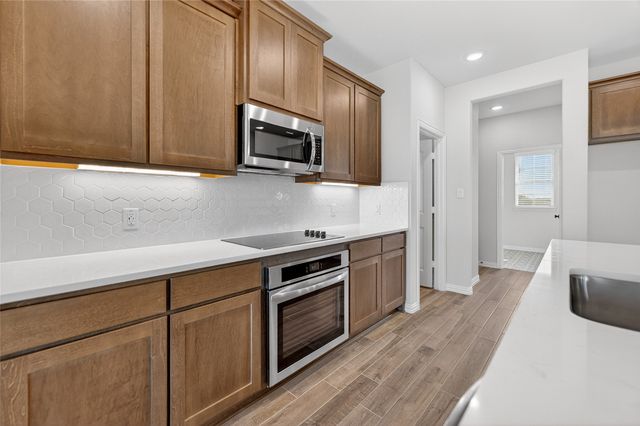 142 Brandywine Trail, New Fairview, TX 76078