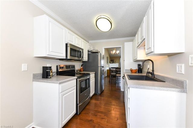104 Gordon Terrace Road, Kernersville, NC 27284