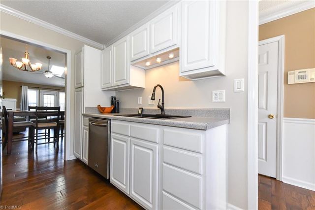 104 Gordon Terrace Road, Kernersville, NC 27284