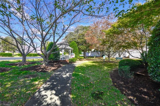 104 Gordon Terrace Road, Kernersville, NC 27284