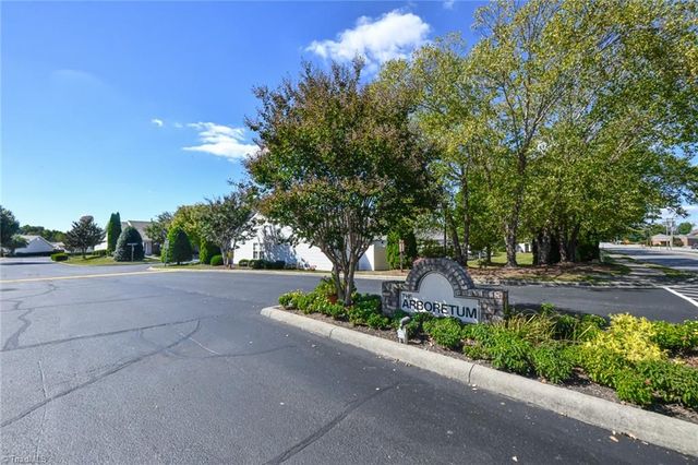 104 Gordon Terrace Road, Kernersville, NC 27284