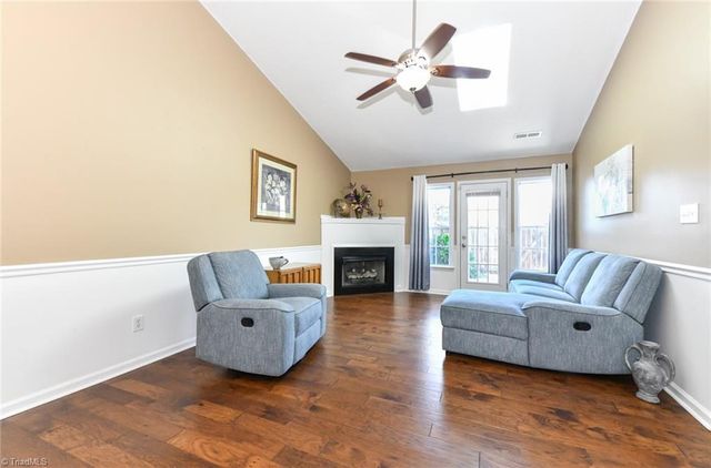 104 Gordon Terrace Road, Kernersville, NC 27284