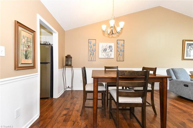 104 Gordon Terrace Road, Kernersville, NC 27284